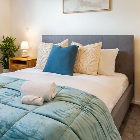 Executive Suite On Lichfield Street - 2 Bed 2 Bath Крайстчърч Екстериор снимка