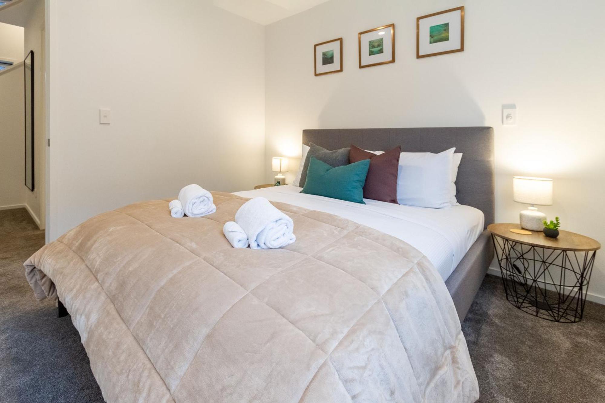 Executive Suite On Lichfield Street - 2 Bed 2 Bath Крайстчърч Екстериор снимка