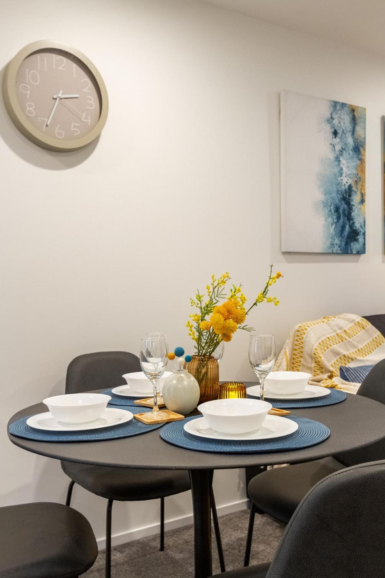 Executive Suite On Lichfield Street - 2 Bed 2 Bath Крайстчърч Екстериор снимка